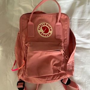 Fjallraven Kraken mini backpack - used Peach color